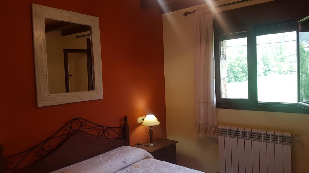 Casa Castel Turismo Rural Serrate Ngoại thất bức ảnh